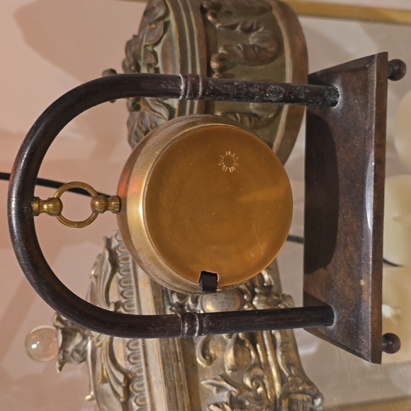 Clock (table top) - Picture 6 of 6